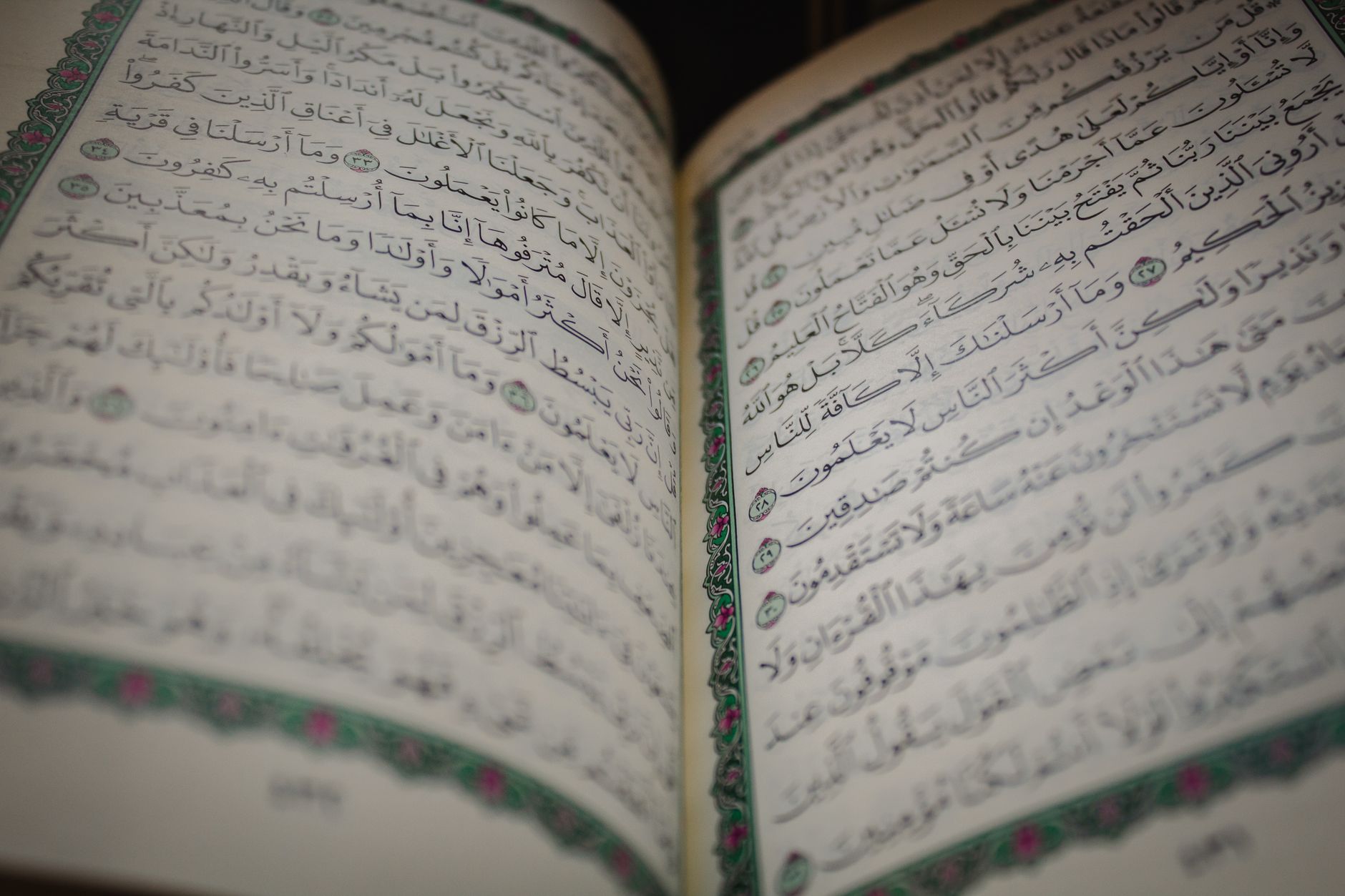 An open Quran highlighting why friday important in islam is a time for reflection.