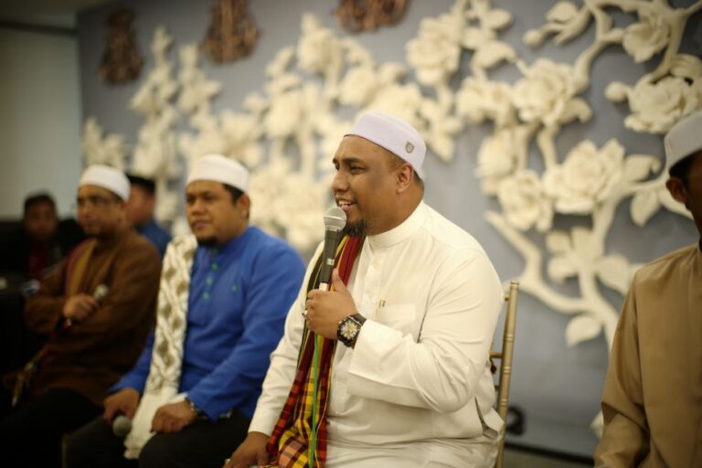The Importance of Muslim Brotherhood
