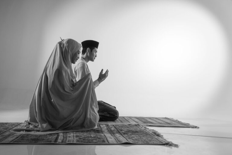 Common Mistakes During Salah