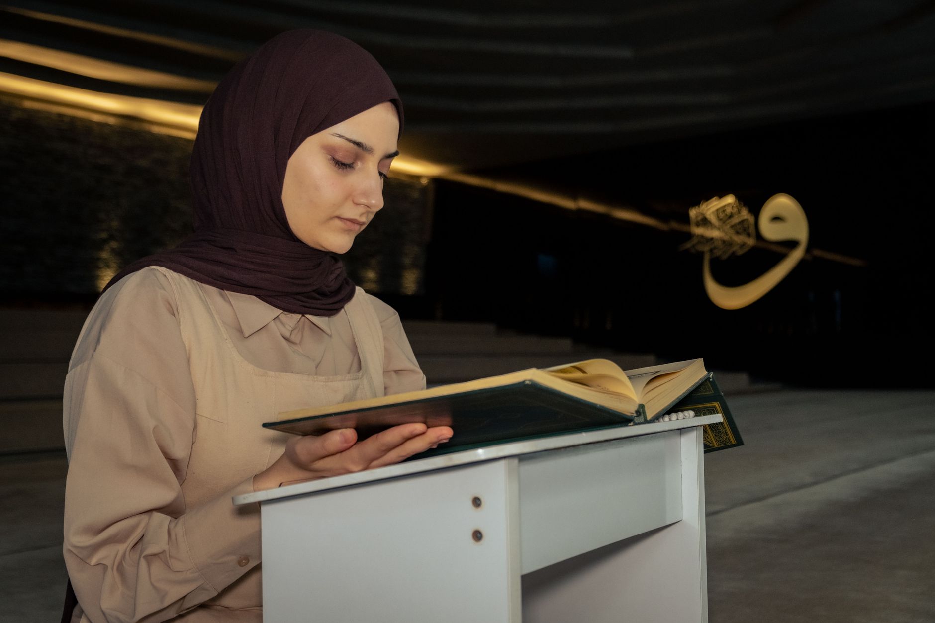 A Muslim family discussing financial planning to avoid Riba in Islam and earn halal.